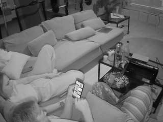 voyeurcam-julmodels-living-3 webcam model stream image