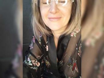 LagoonJoy webcam model stream image