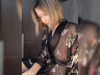 LagoonJoy webcam model stream image