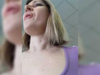 LagoonJoy webcam bongacams model stream image