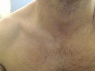 Robinzon webcam flirt4free model stream image