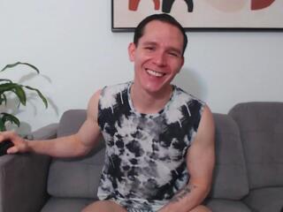 Luca Sterling webcam model stream image