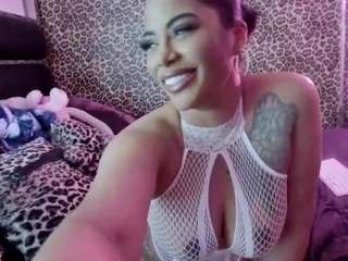 strellakat webcam model stream image