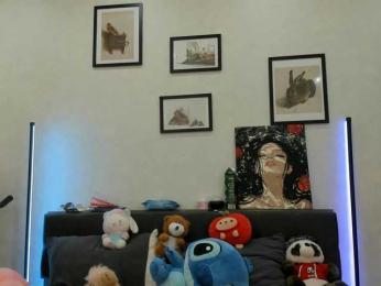 dolly-ll webcam bongacams model stream image