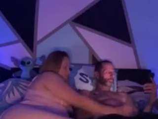 genxandhippie webcam model stream image