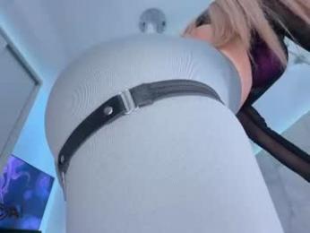 scarlettandtom webcam model stream image