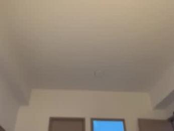 latinella webcam model stream image