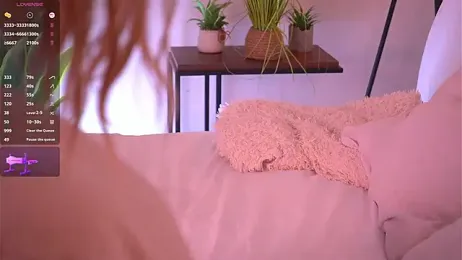 MiaBanger webcam model stream image