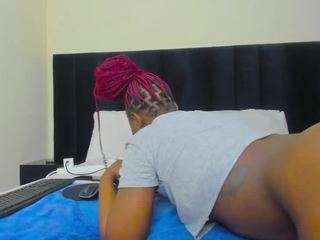 cutie-bootie webcam model stream image