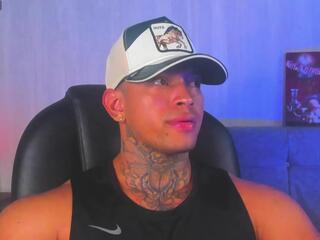 Stiven Collins webcam model stream image