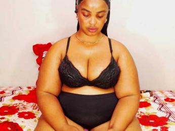 DivineBootyxxx webcam model stream image