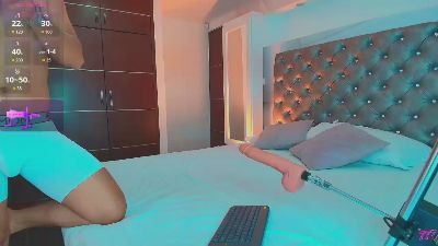 Valentiinoss webcam model stream image