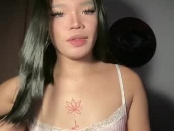 tiaragodhere webcam model stream image