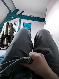 JulesG18 webcam model stream image