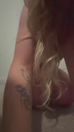 Cherryy8 webcam model stream image