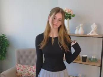renatadoyle webcam chaturbate model stream image