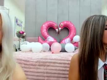 yana_miana webcam model stream image