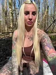 CoraDiamond webcam model stream image