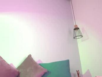 mia_reeves webcam model stream image