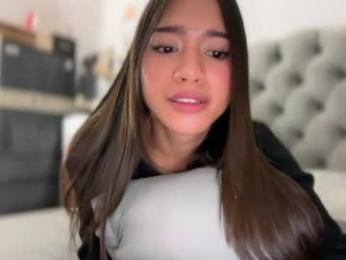 elliesee webcam chaturbate model stream image