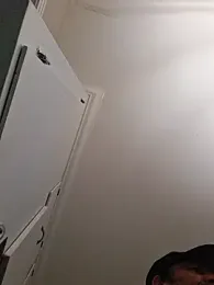 Hotbodyscottie webcam model stream image