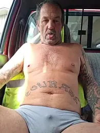 Hotbodyscottie webcam model stream image