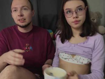 CosmoCowGirl webcam bongacams model stream image