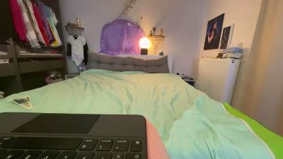 DirtyWoman webcam model stream image