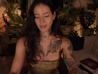 effylowell_ webcam chaturbate model stream image