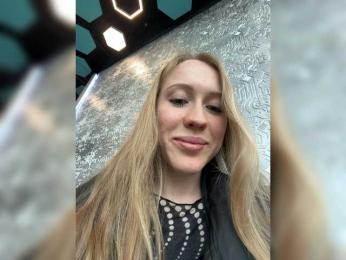 LiiBaby webcam bongacams model stream image