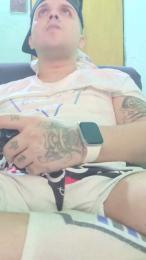 Dylanjosue webcam model stream image