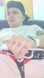 Dylanjosue webcam model stream image