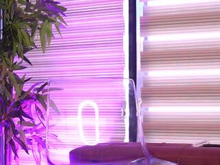 Odette Bensen webcam model stream image