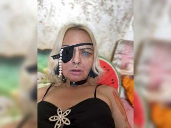 GardenerofIllusions webcam model stream image