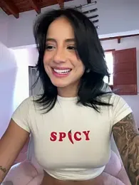 Ale_Lewis webcam model stream image