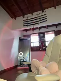 Ale_Lewis webcam model stream image