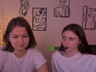 liana-best webcam model stream image