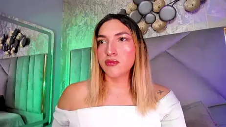 TomLondon_ webcam model stream image