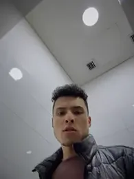 Eros_lee webcam stripchat model stream image