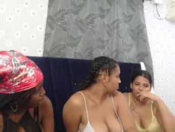 roxxy_velasquez webcam model stream image