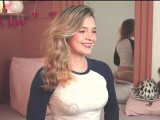 Emma Brice webcam flirt4free model stream image