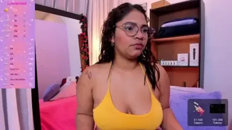 iriss_25 webcam stripchat model stream image