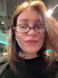 lucy-joy webcam model stream image