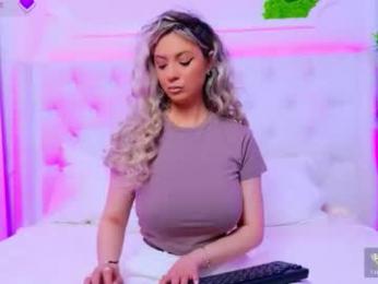 taahiraarabian webcam chaturbate model stream image