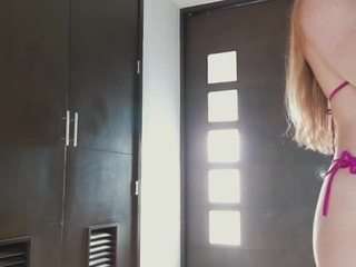 tarawhite webcam model stream image
