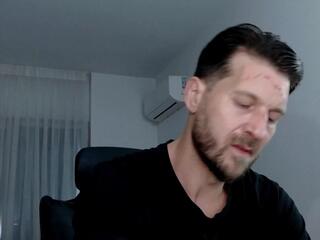 Hadess webcam model stream image