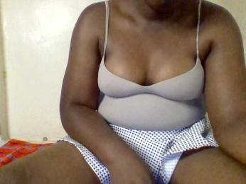 Sexxyblacky webcam bongacams model stream image