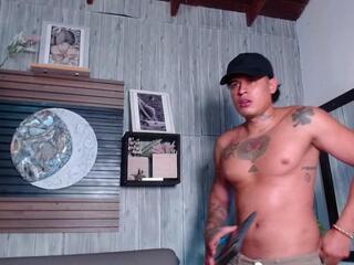 Dan Airen webcam model stream image