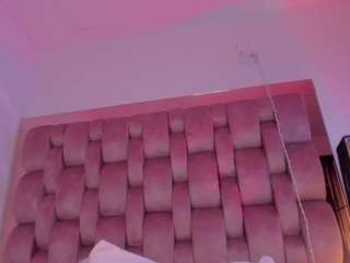 sweet-booty webcam model stream image