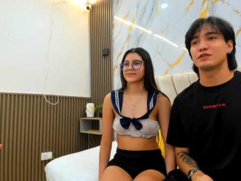 sweetauracouple webcam model stream image